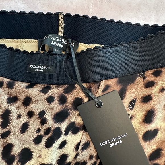 Dolce&Gabbana X SKIMS Skims Body Capri Leopard × 1 Small - Picture 6 of 7